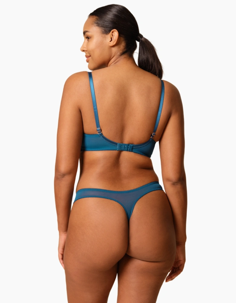 7716 Gossard Superboost Lace Thong