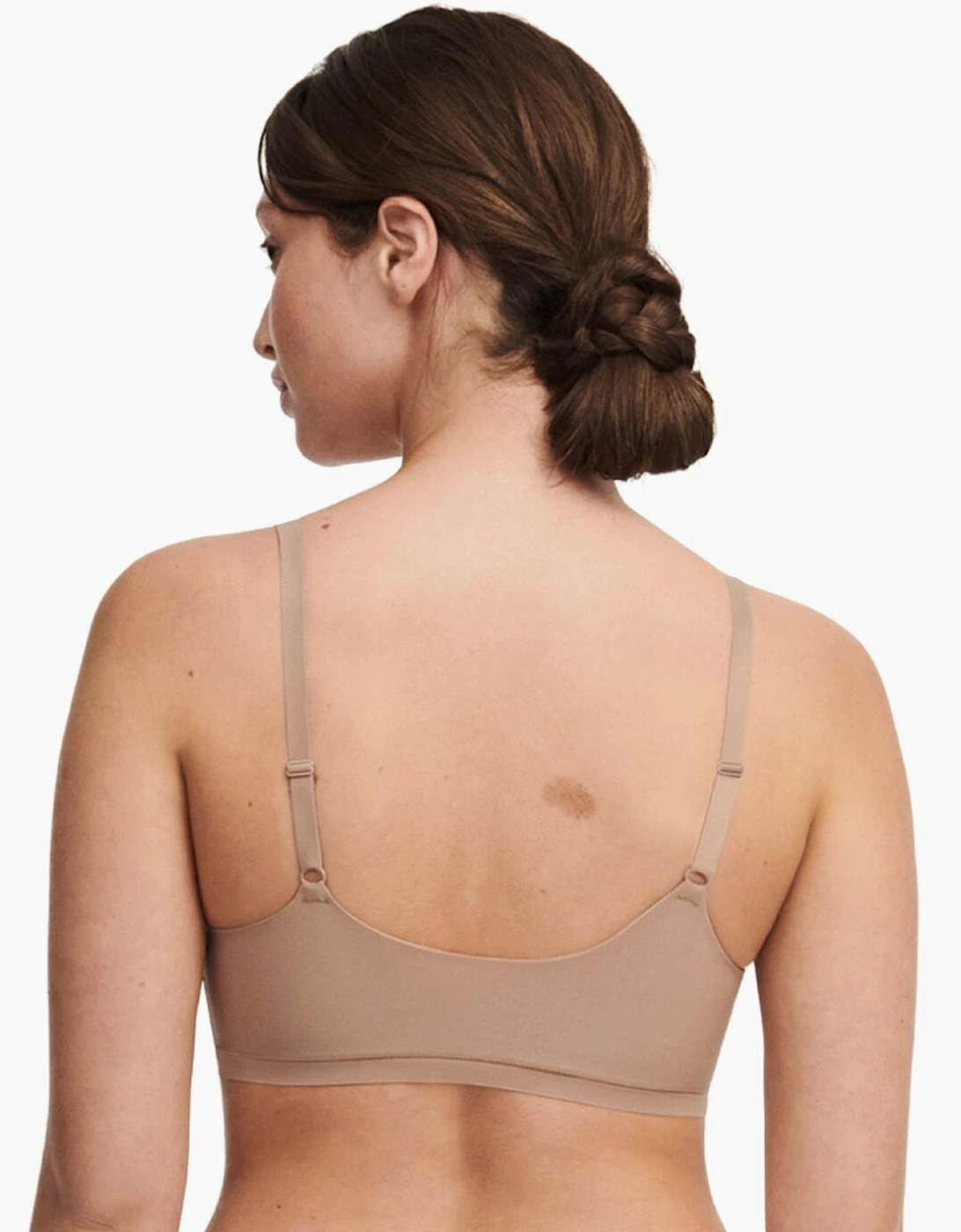 C16A20 Chantelle Soft Stretch Padded Bralette