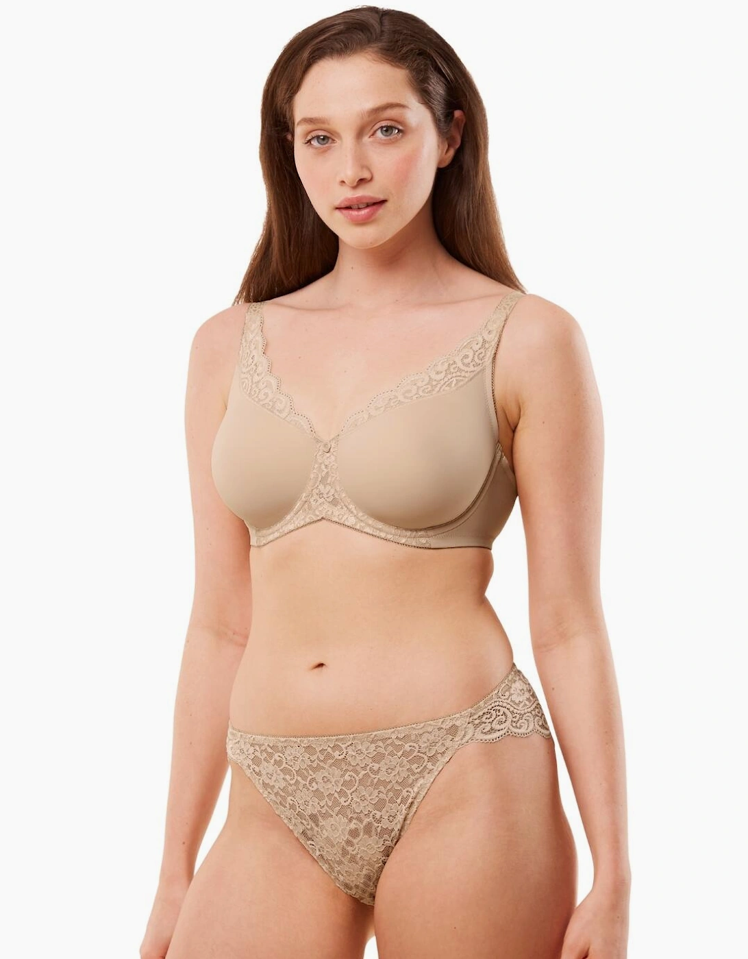 10210670 Triumph Amourette Minimiser Bra