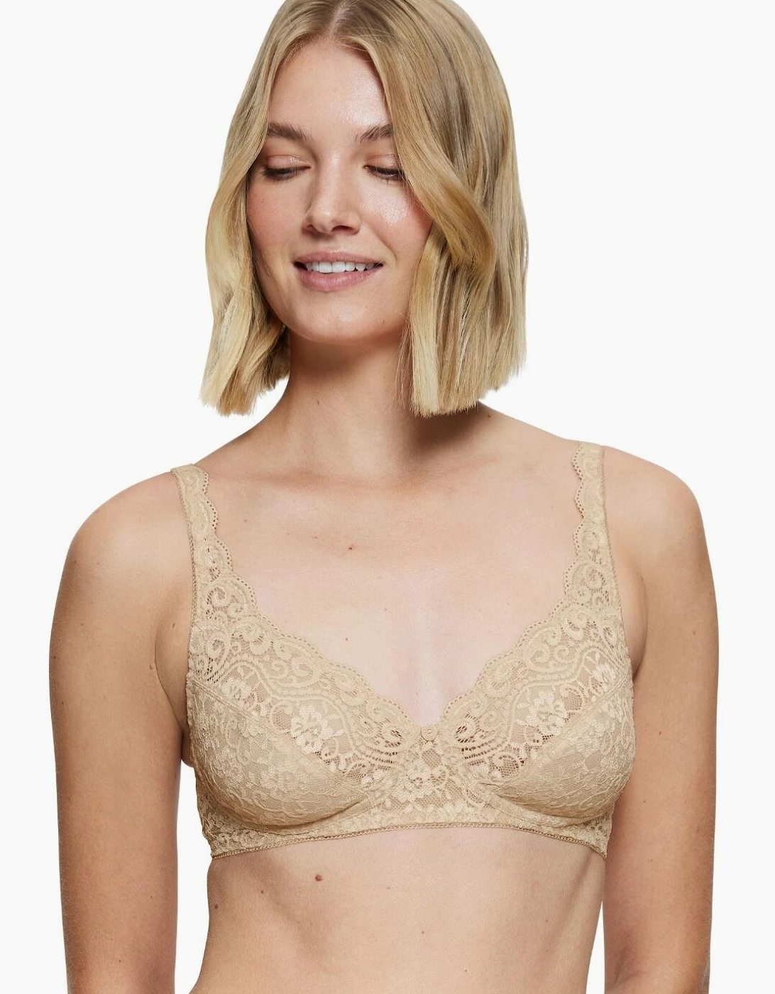 10210704 Triumph Amourette Non Wired Bra