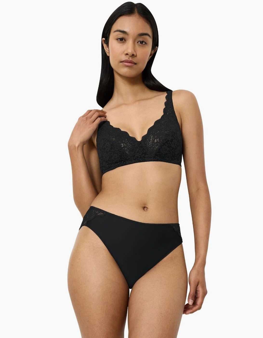 10210704 Triumph Amourette Non Wired Bra