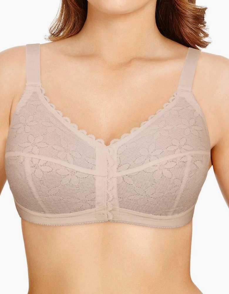 B511 Berlei Classic Full Cup Front Fastening Bra