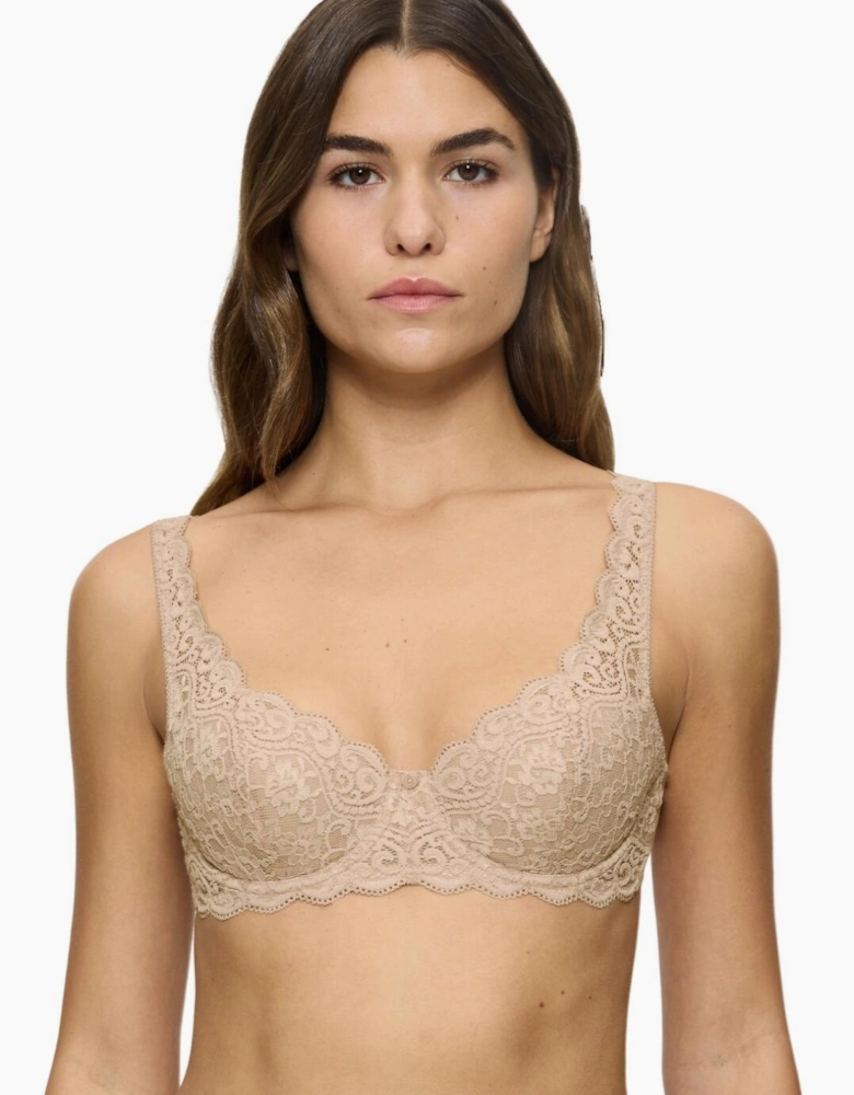 10209584 Triumph Amourette Half Padded Balcony Bra