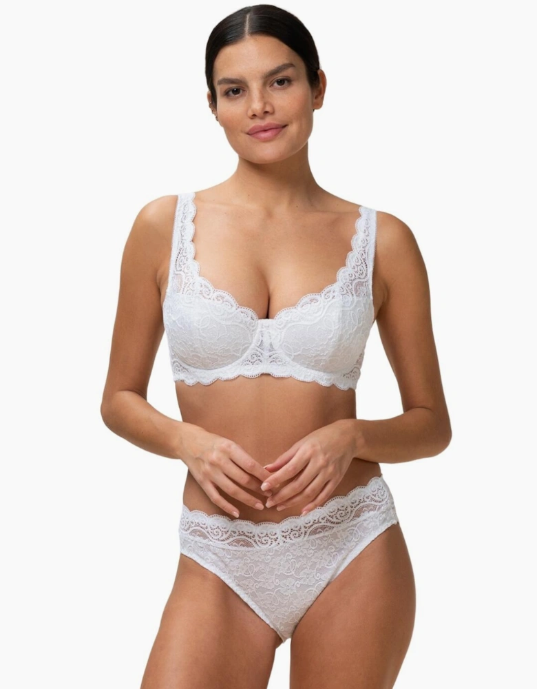 10209584 Triumph Amourette Half Padded Balcony Bra