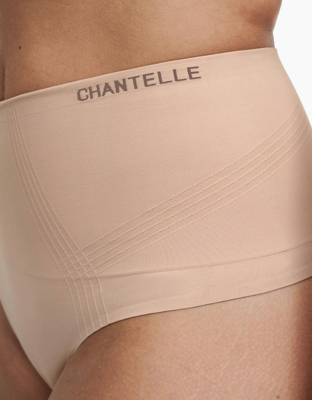 C10U90 Chantelle Smooth Comfort Shapewear High Waist Thong