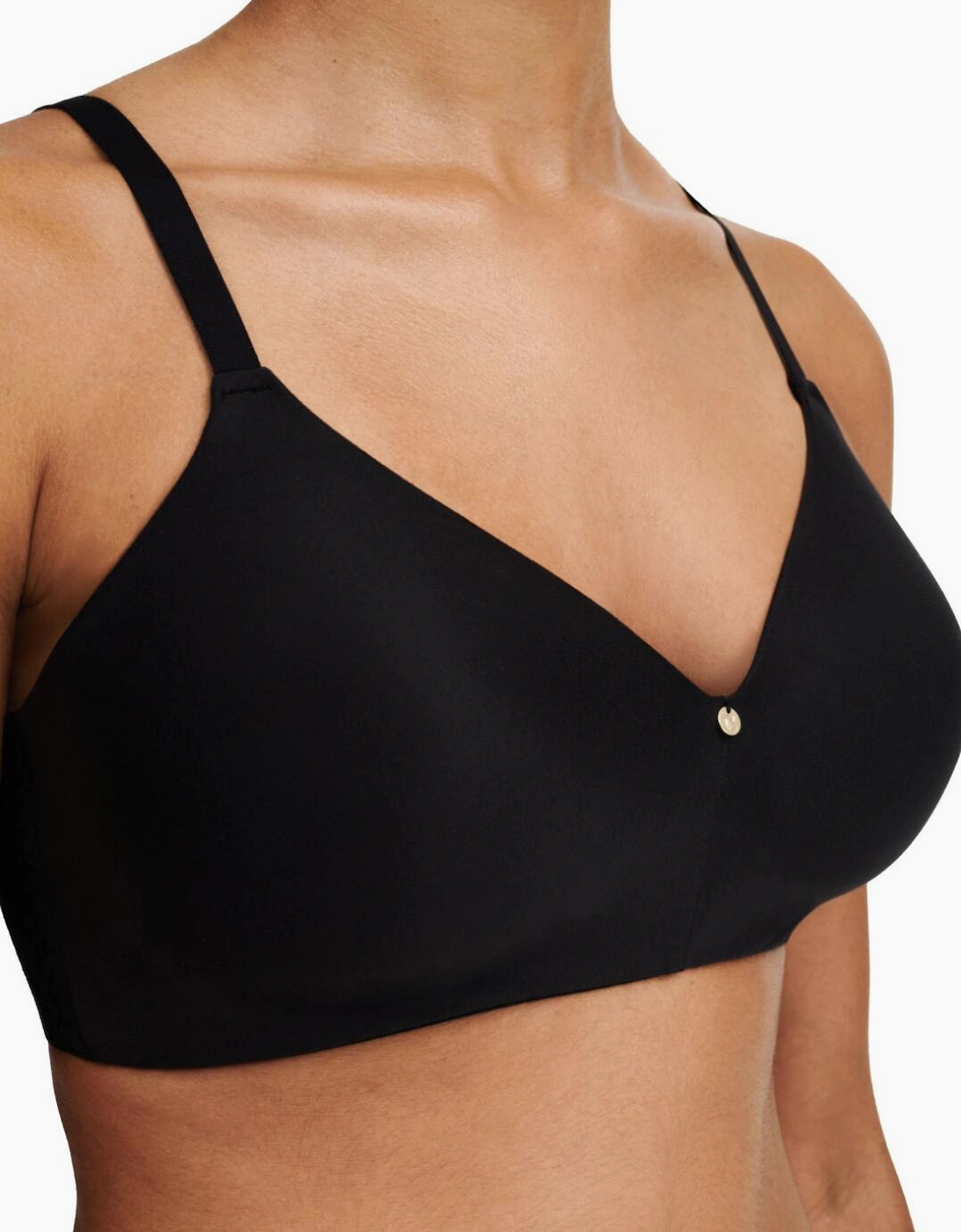 C13BQ9 Chantelle Jolie T Shirt Support Bra