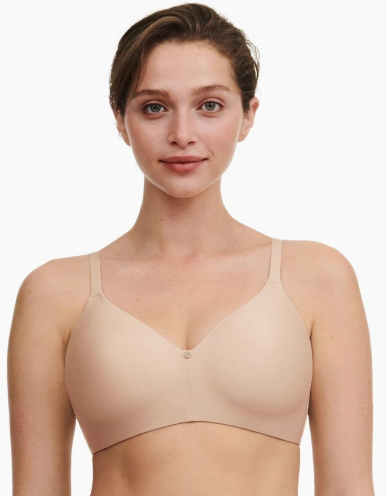 C13BQ9 Chantelle Jolie T Shirt Support Bra