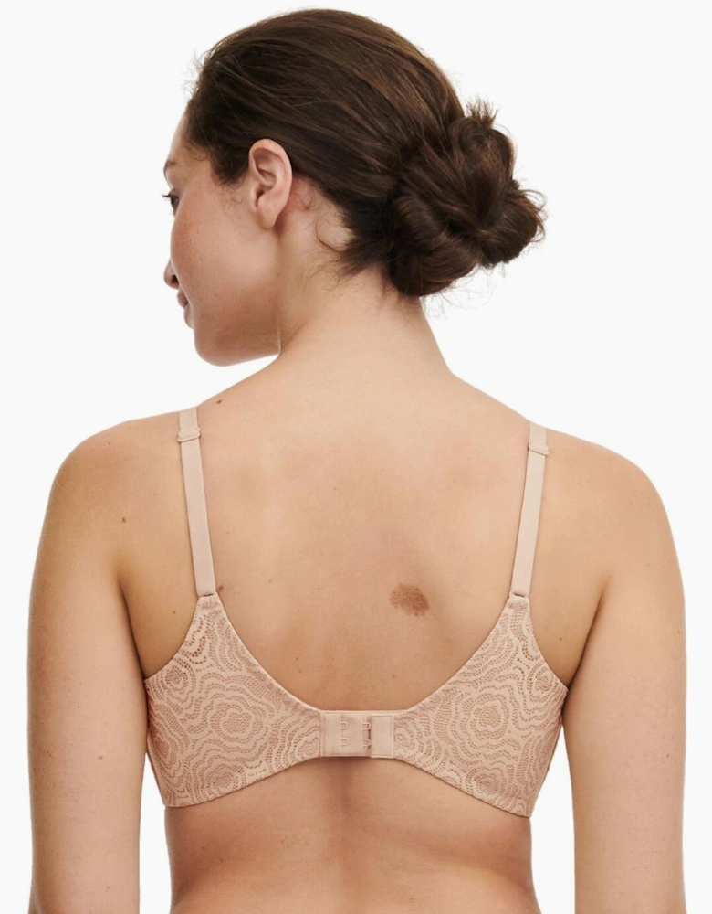 C13BQ9 Chantelle Jolie T Shirt Support Bra