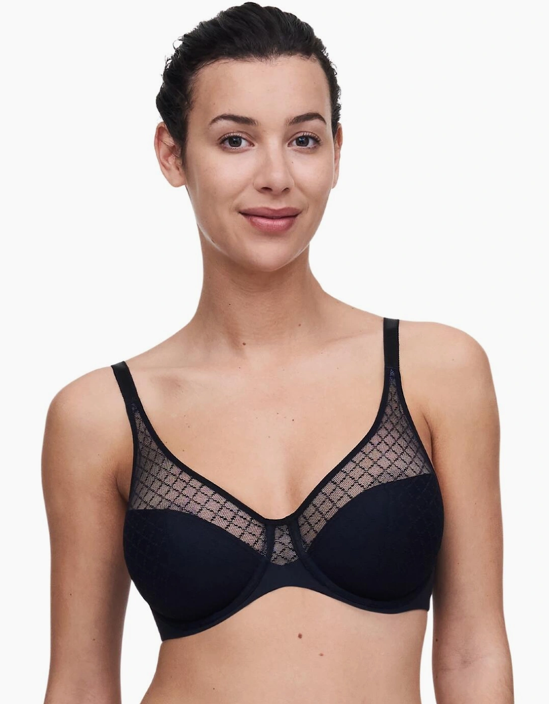 C16M10 Chantelle Norah Chic Moulded Bra