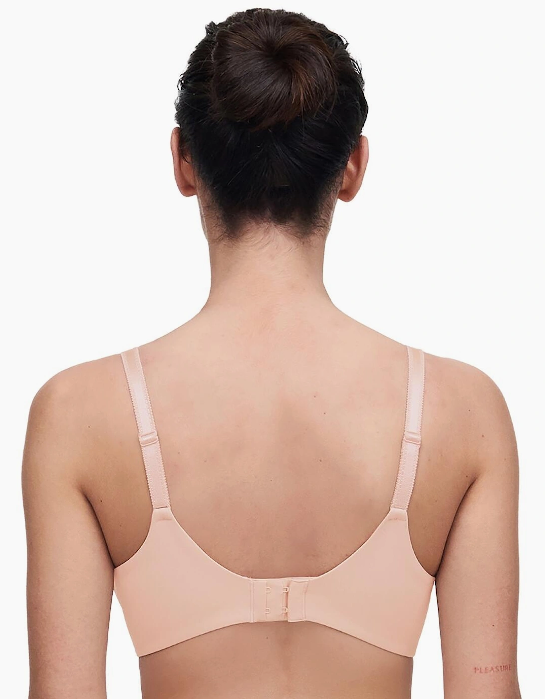 C16M10 Chantelle Norah Chic Moulded Bra