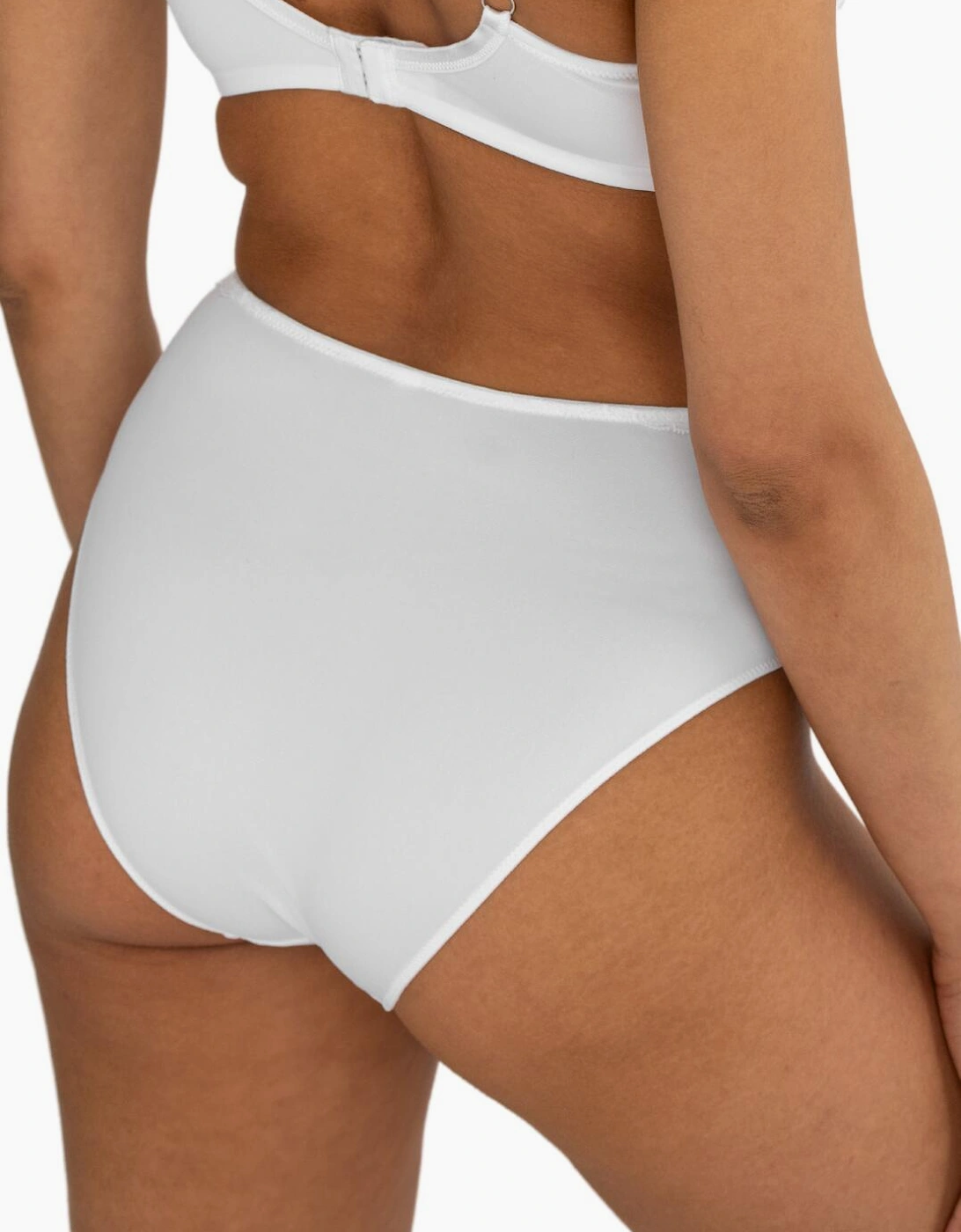 184013 Pour Moi New Romance High Waist Brief