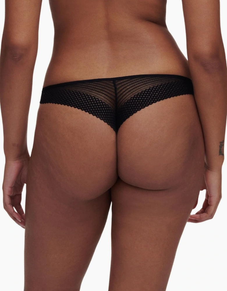 C22AG0 Chantelle Play Tanga Brief