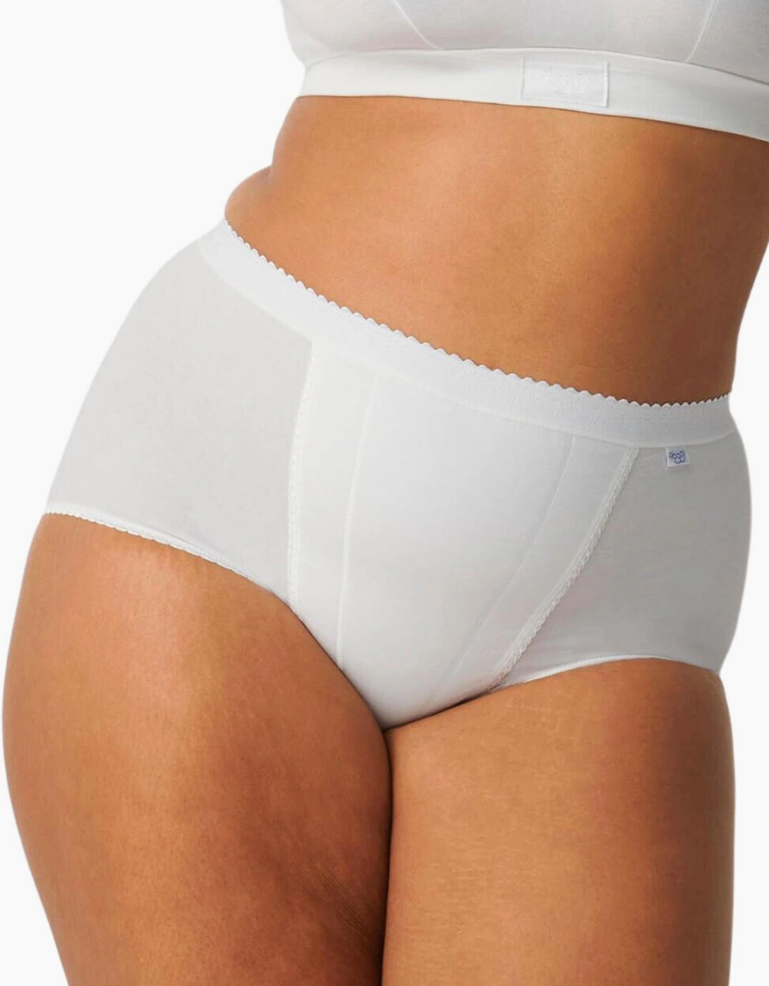 10037875 Sloggi Light Control Maxi Brief 2 Pack