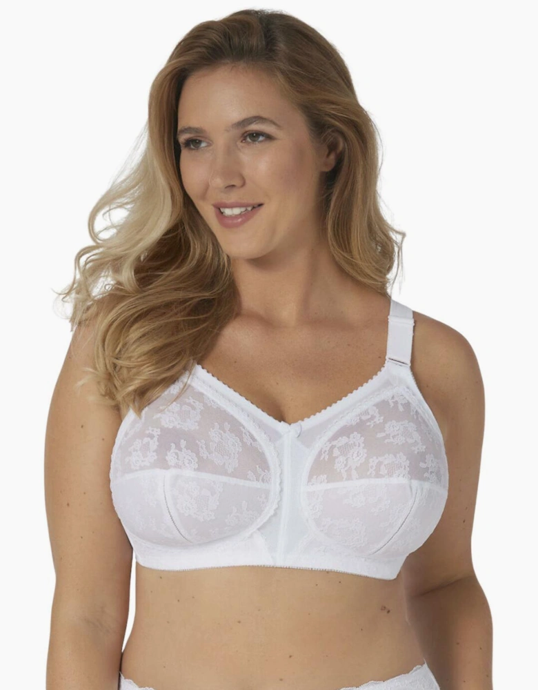 10166213 Triumph Doreen Classic Non Wired Bra