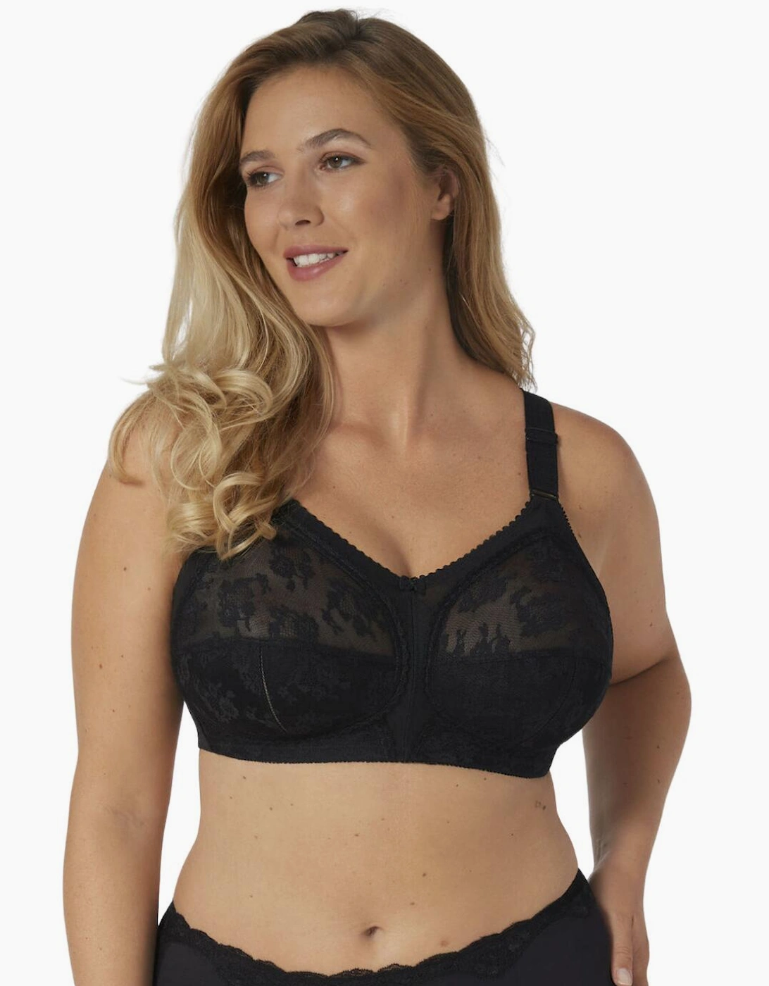 10166213 Triumph Doreen Classic Non Wired Bra