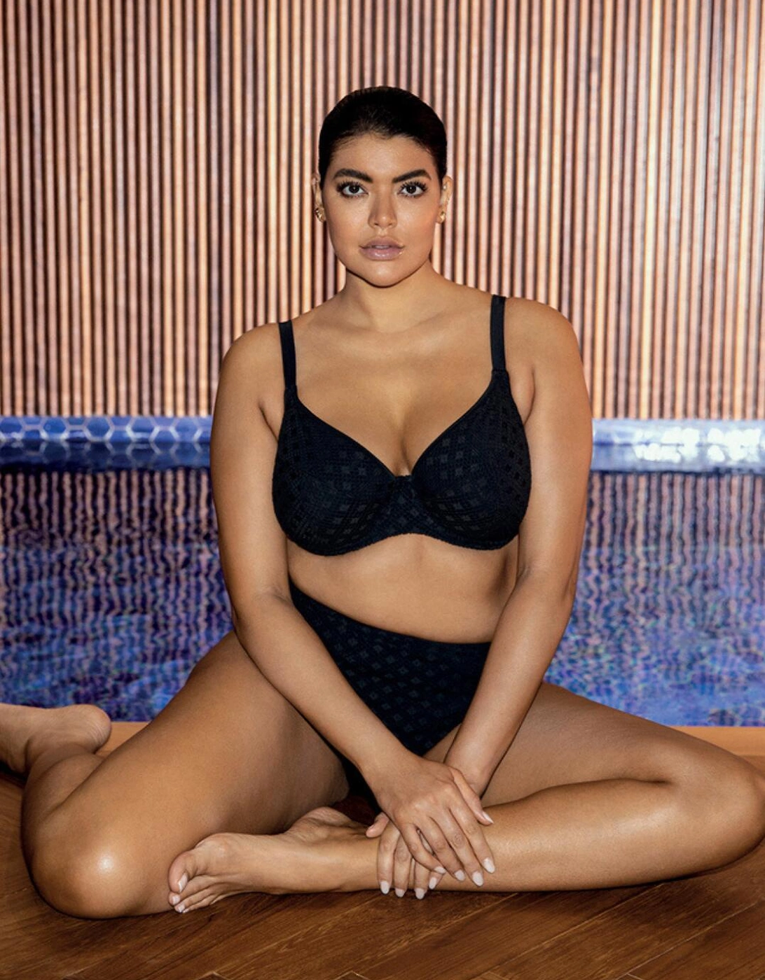 800602 Elomi Bazaruto Underwired Plunge Bikini Top