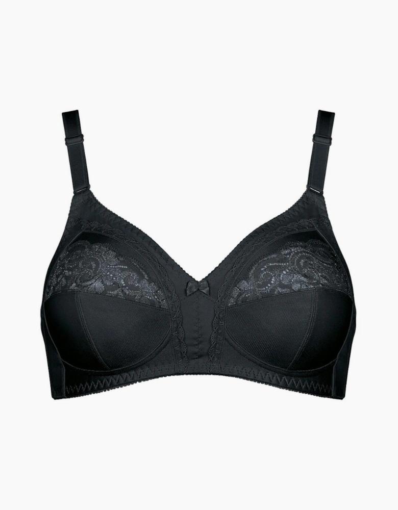 10166799 Triumph Claudette 104 Non Wired Bra
