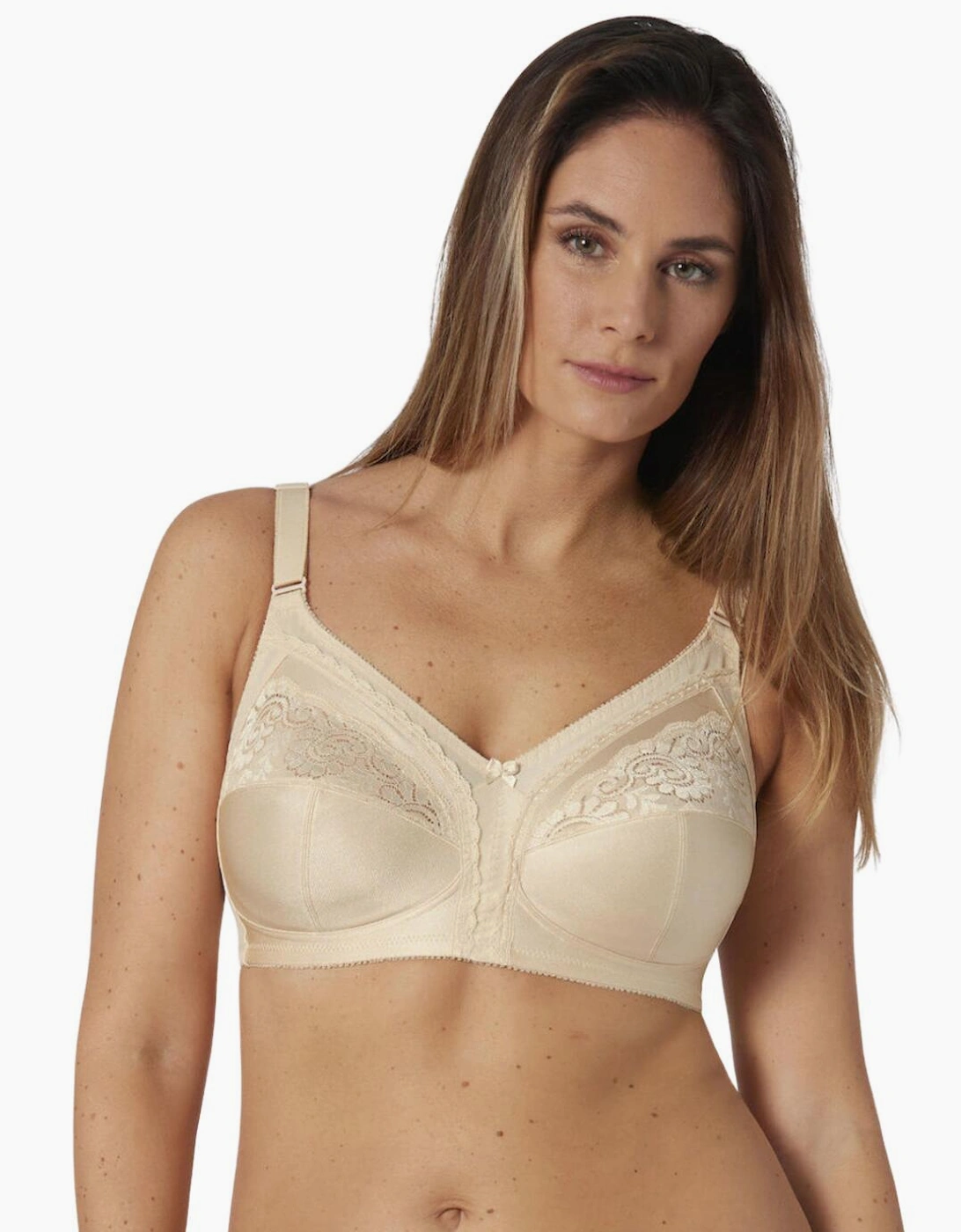 10166799 Triumph Claudette 104 Non Wired Bra