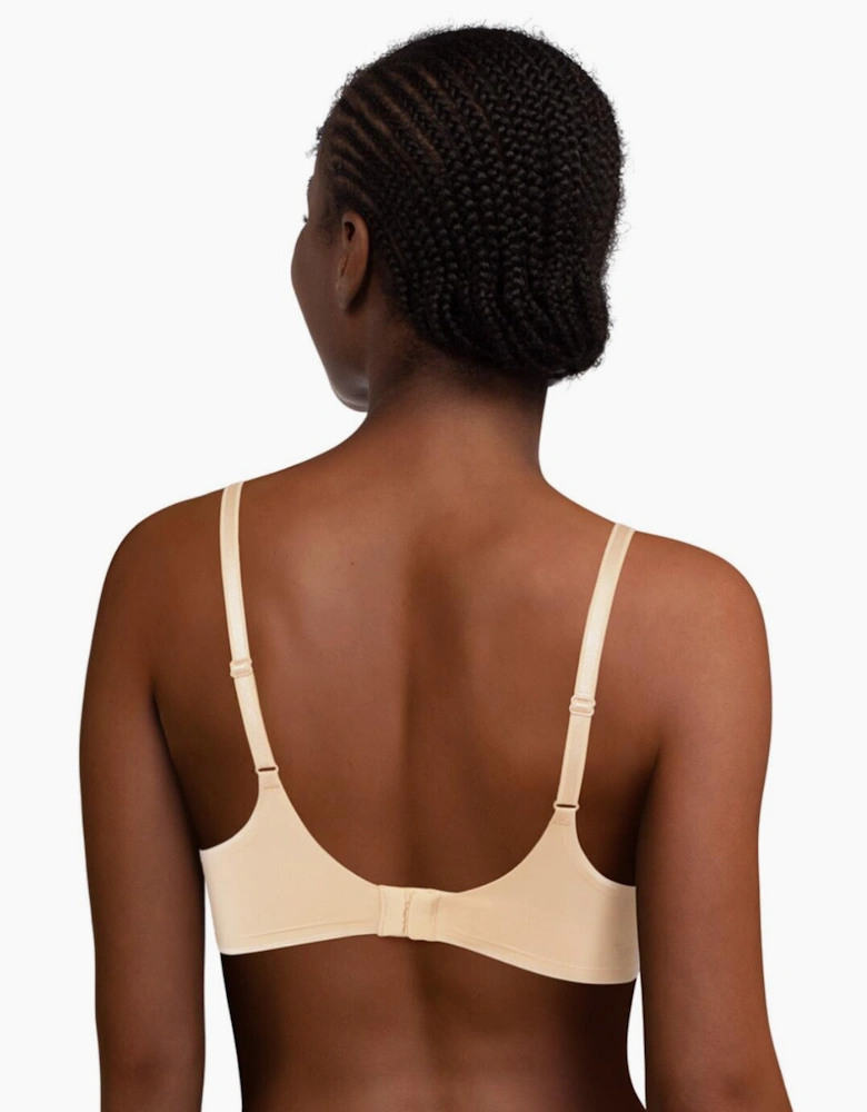 C15G80 Chantelle Essentiall Non Wired T Shirt Bra