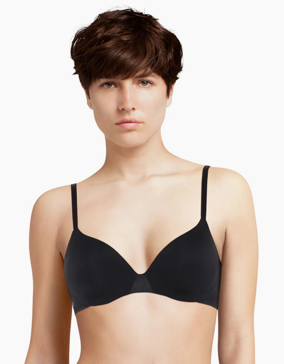 C15G60 Chantelle Essentaill T Shirt Bra