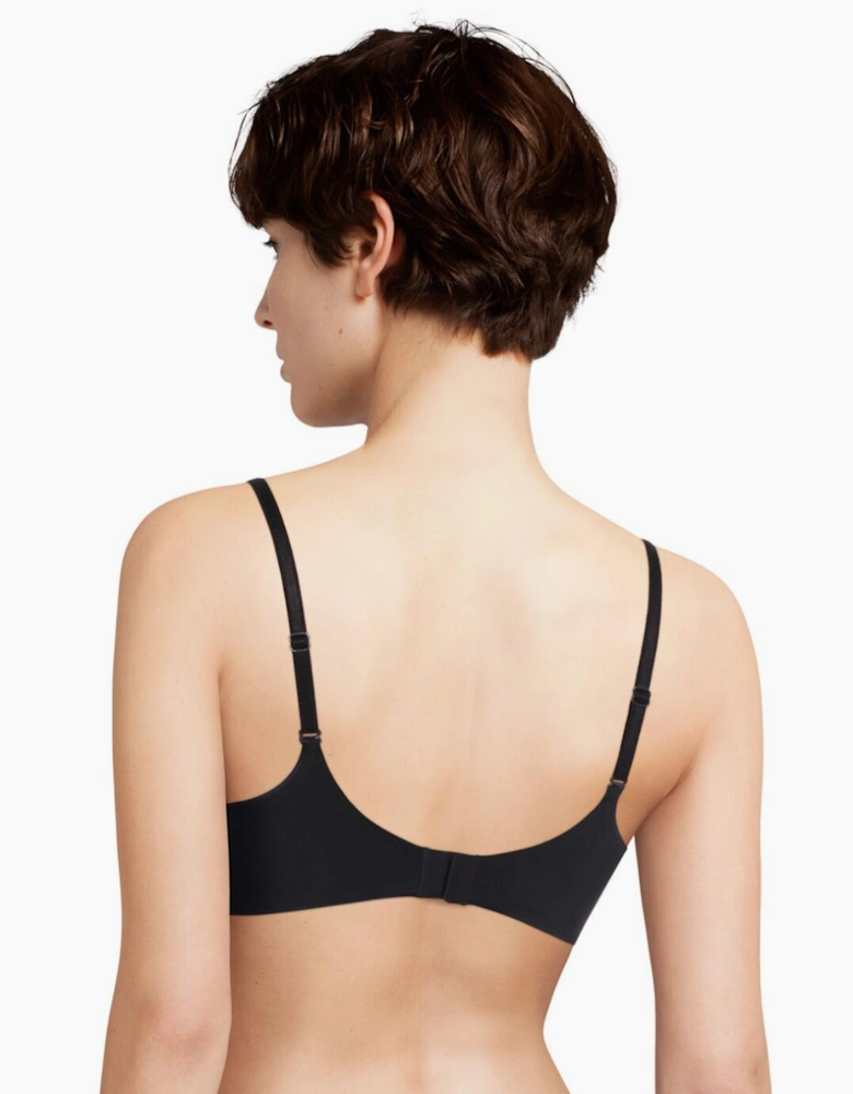 C15G60 Chantelle Essentaill T Shirt Bra
