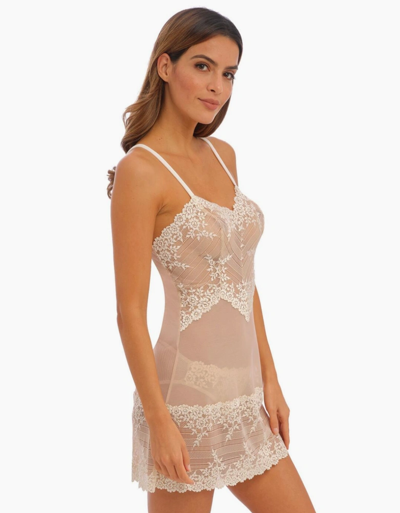 814191 Wacoal Embrace Lace Chemise