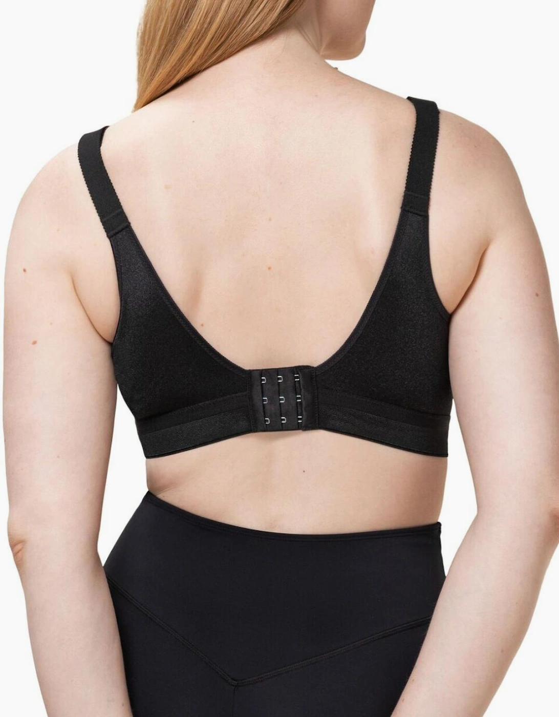10006486 Triumph Triaction Workout Sports Bra