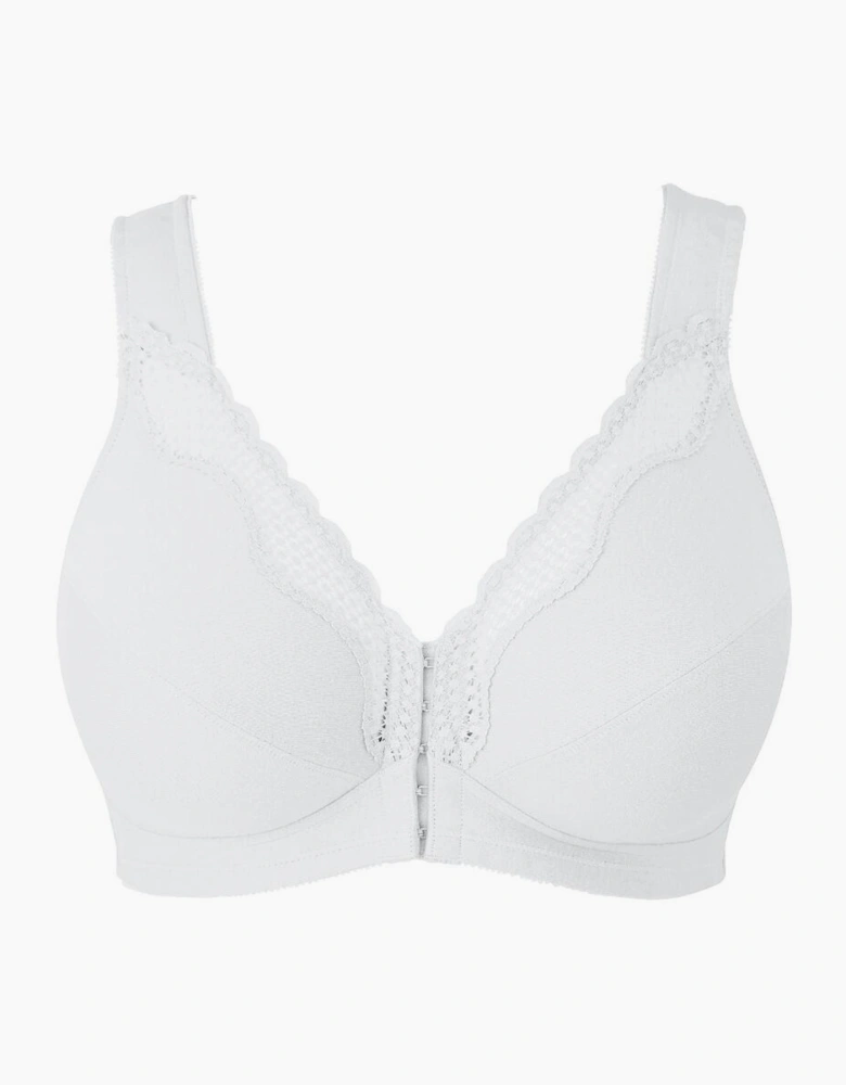 531 Bestform Posture Corrector Front Fastening Bra