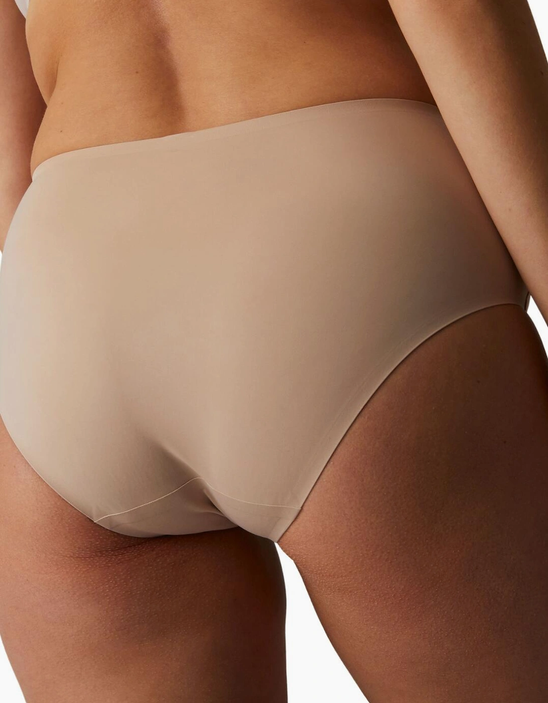 13V610 Simone Perele Essentiel Control Brief
