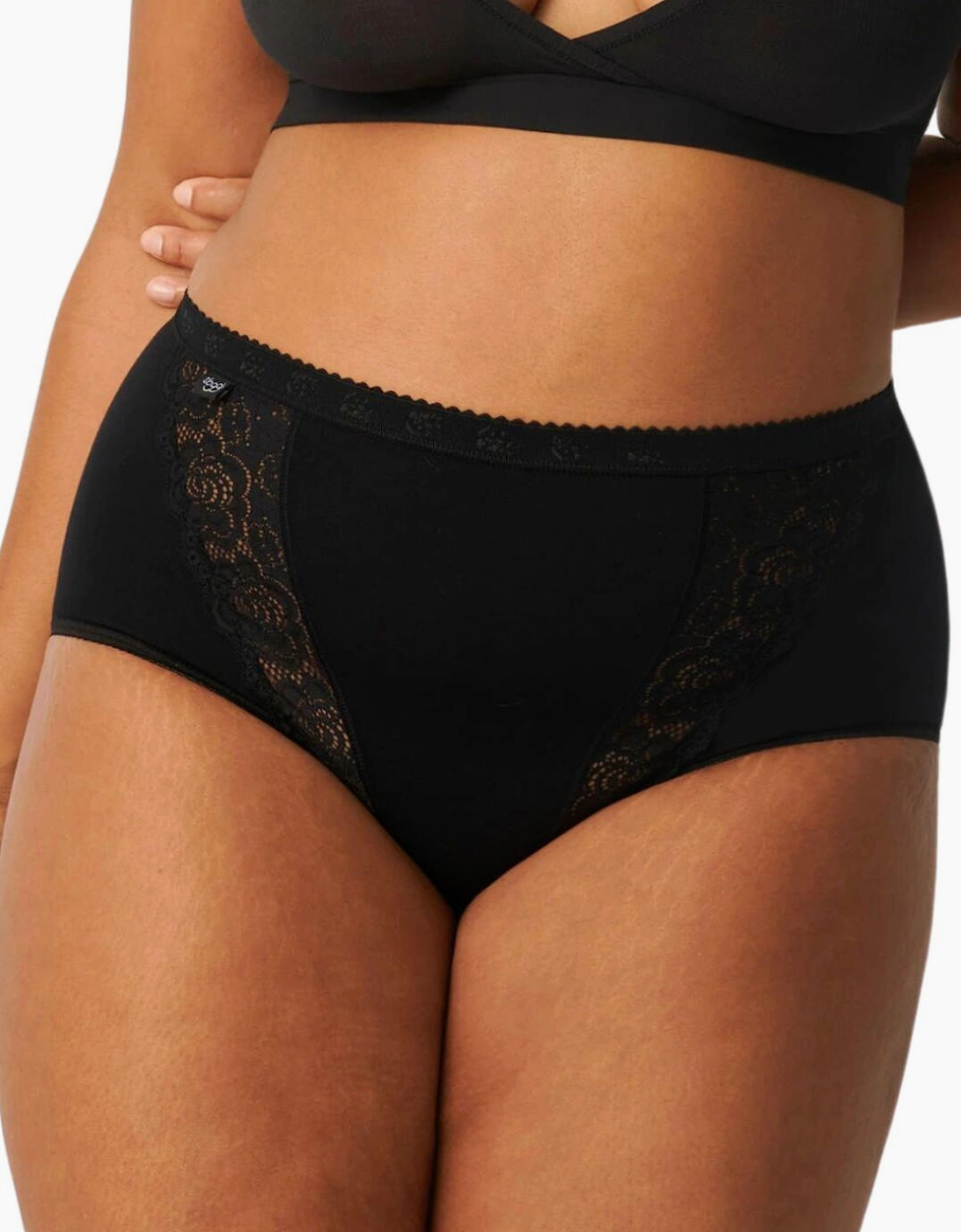 10071632 Sloggi Chic Maxi Brief 4 Pack