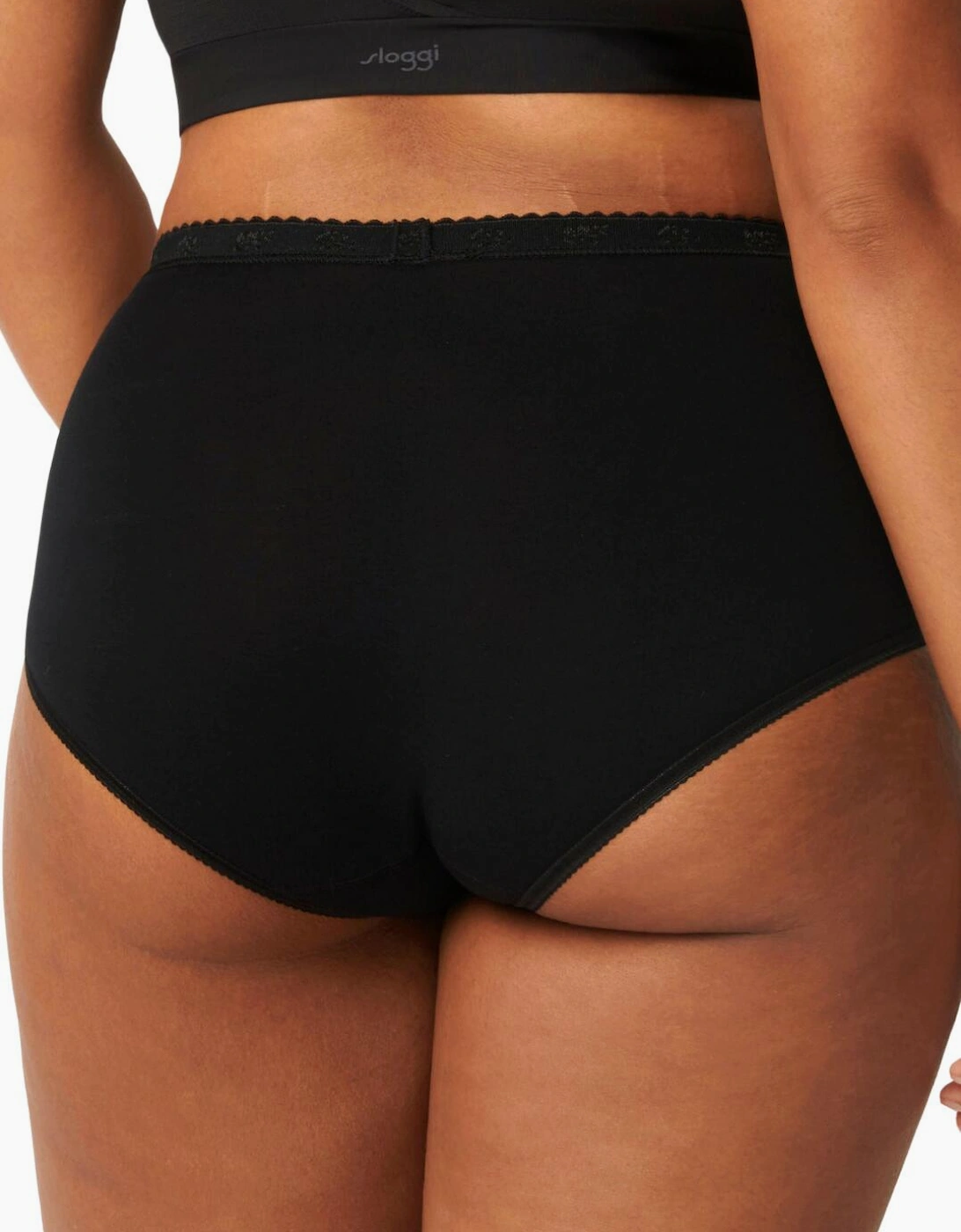 10071632 Sloggi Chic Maxi Brief 4 Pack
