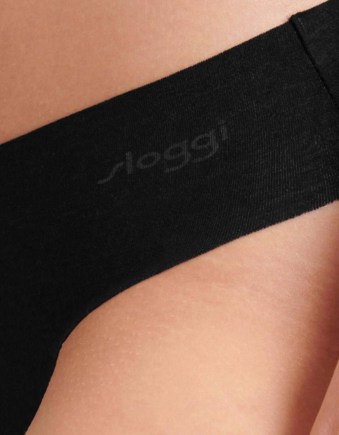 10214668 Sloggi Zero Feel Thong