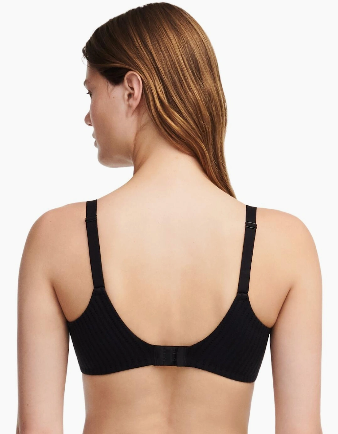 C93710 Chantelle Marilyn Covering Bra
