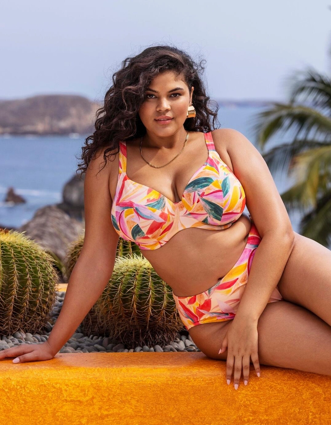 802502 Elomi Sancho Beach Plunge Bikini Top