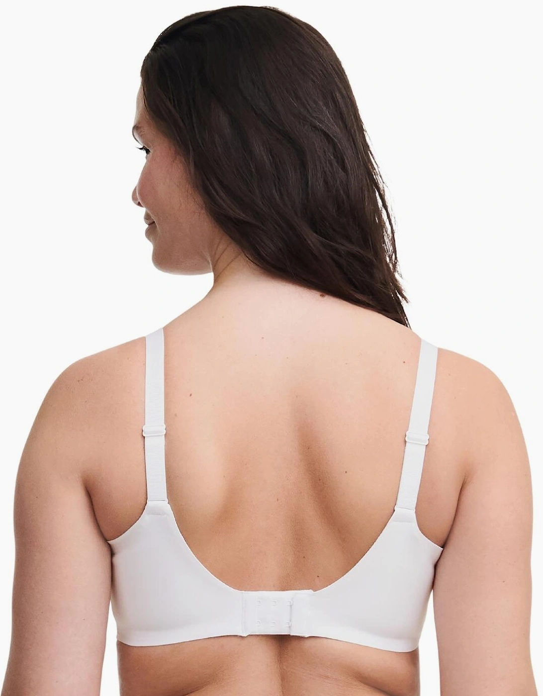 C21S10 Chantelle Graphic Support Full Cup Bra