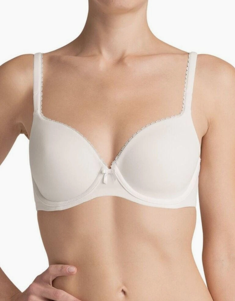 10131358 Triumph Perfectly Soft Padded Bra