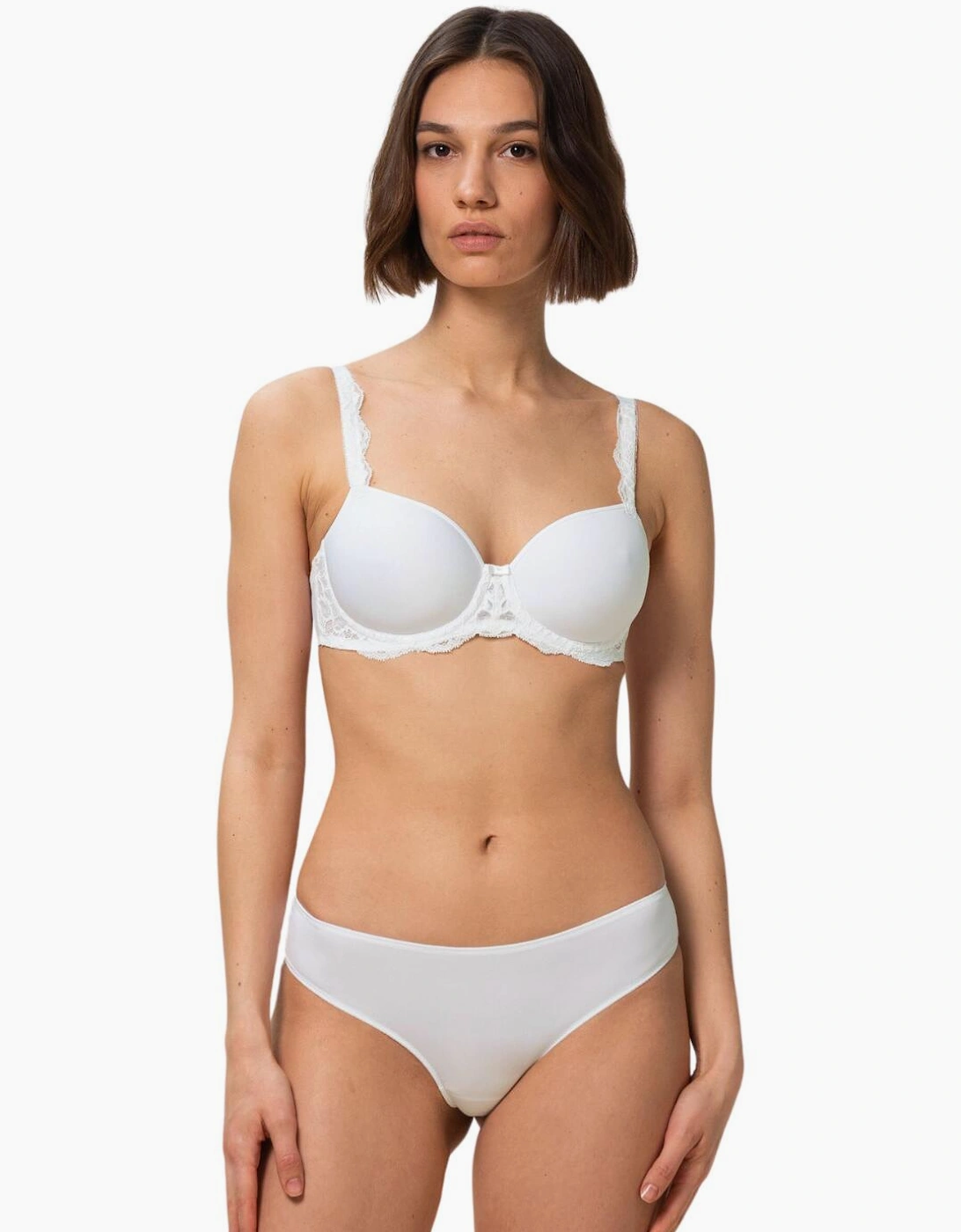 10179990 Triumph Amourette Charm Padded Bra