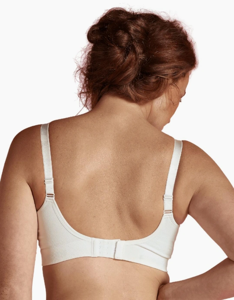 32 Carriwell Organic Maternity & Nursing Bra