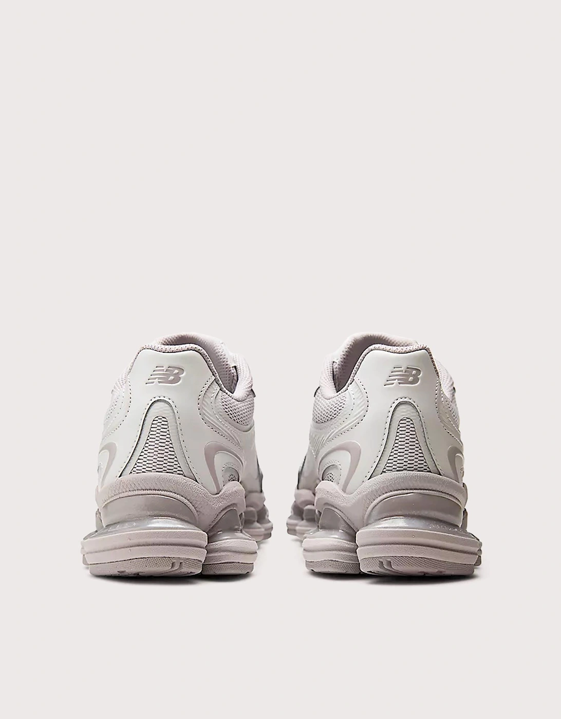 ABZORB 2000 Luxe Sneakers