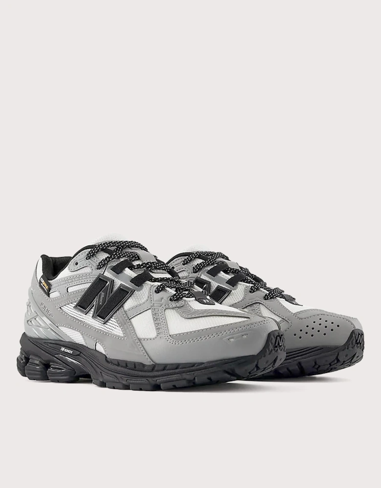 1906N Sneakers