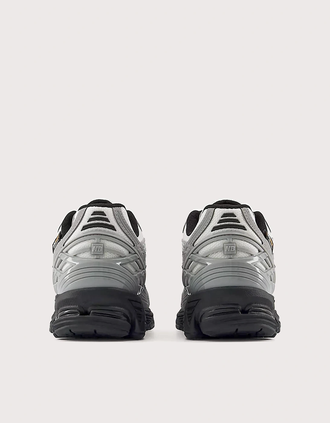 1906N Sneakers