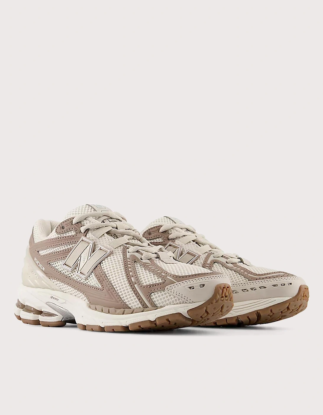 1906R Sneakers