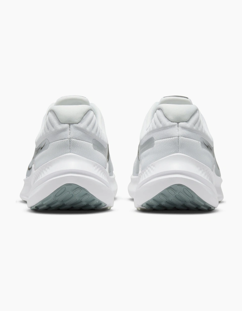 Nike Quest 5 Photon Dust White Trainers