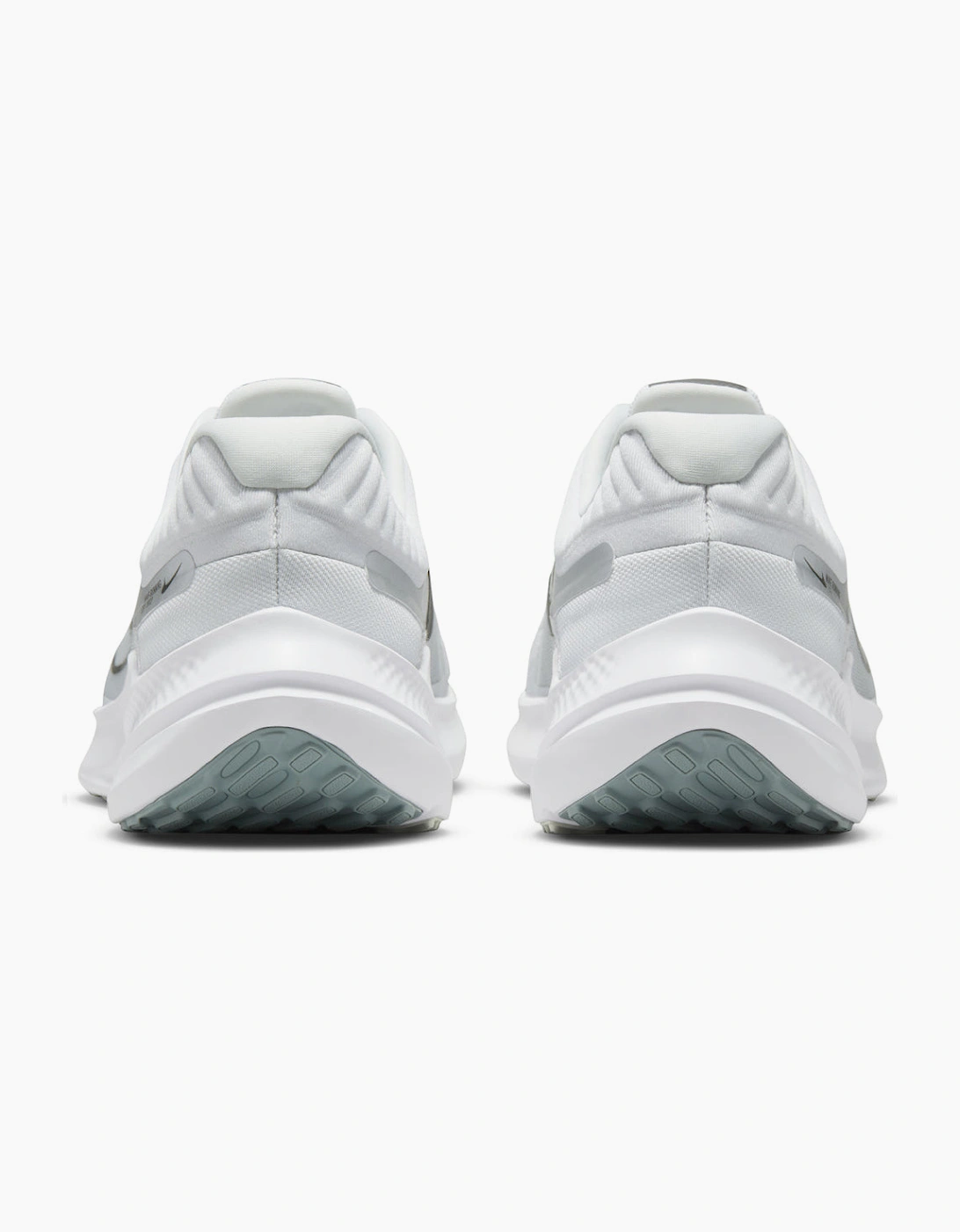Nike Quest 5 Photon Dust White Trainers