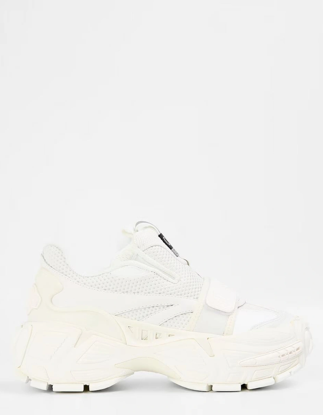 Round Toe Slip On Sneakers