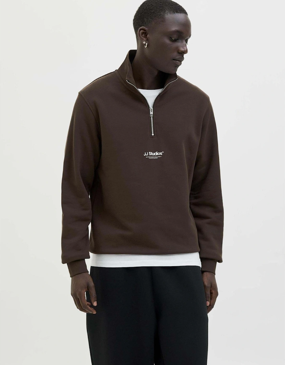 Jjesoho Sweat Q