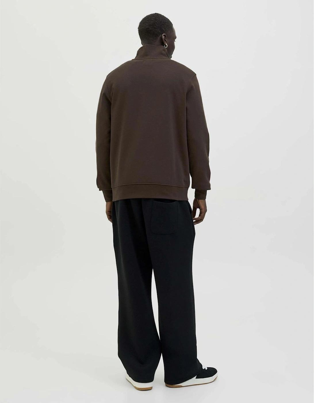 Jjesoho Sweat Q
