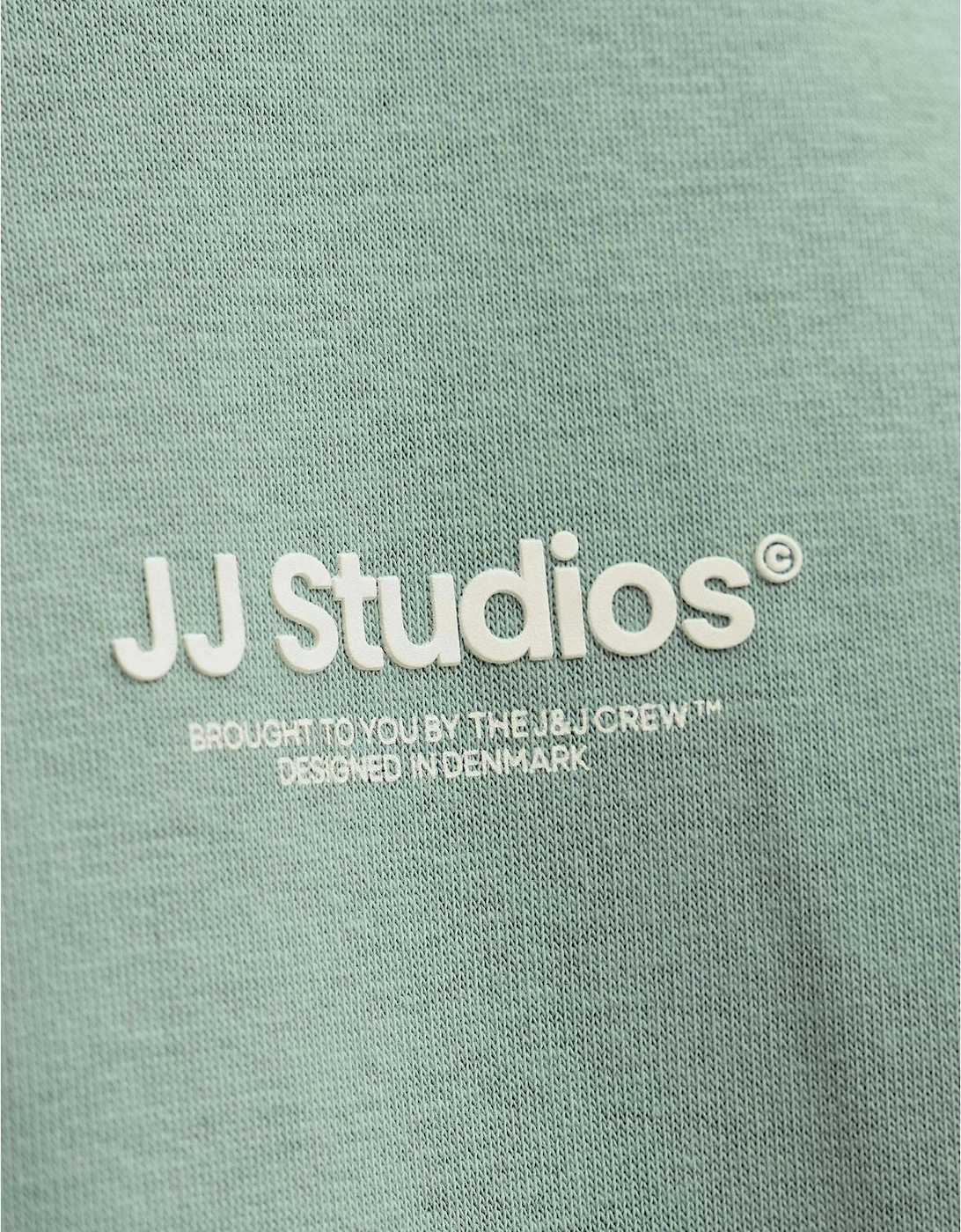 Jjesoho Sweat C