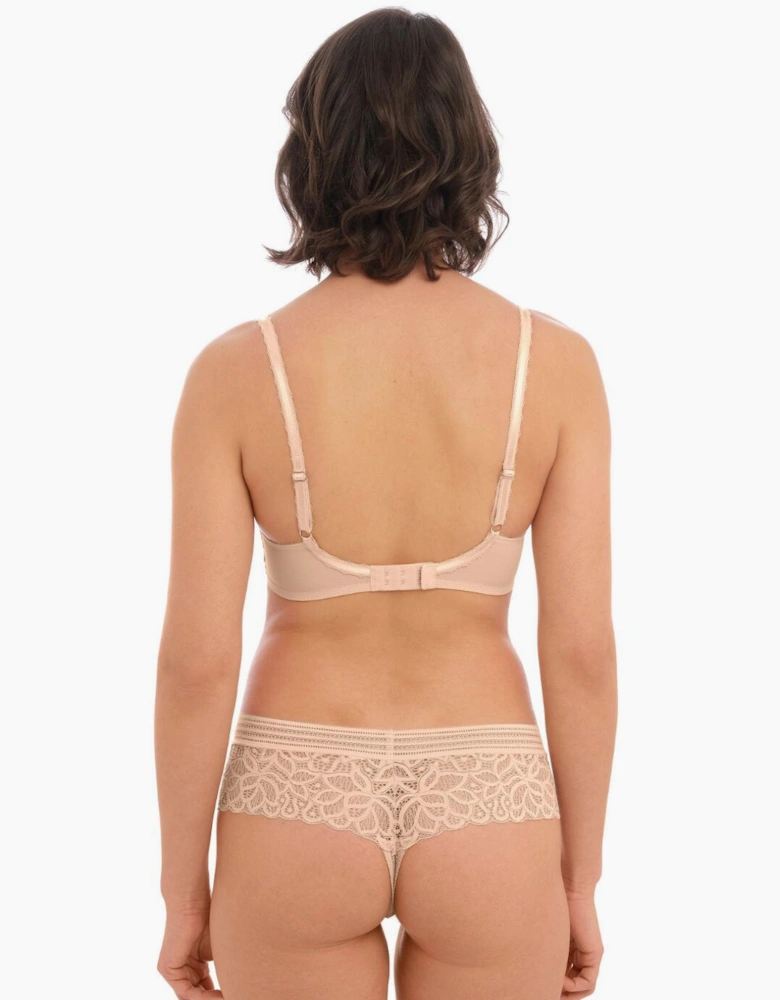 148004 Wacoal Raffine Contour Bra