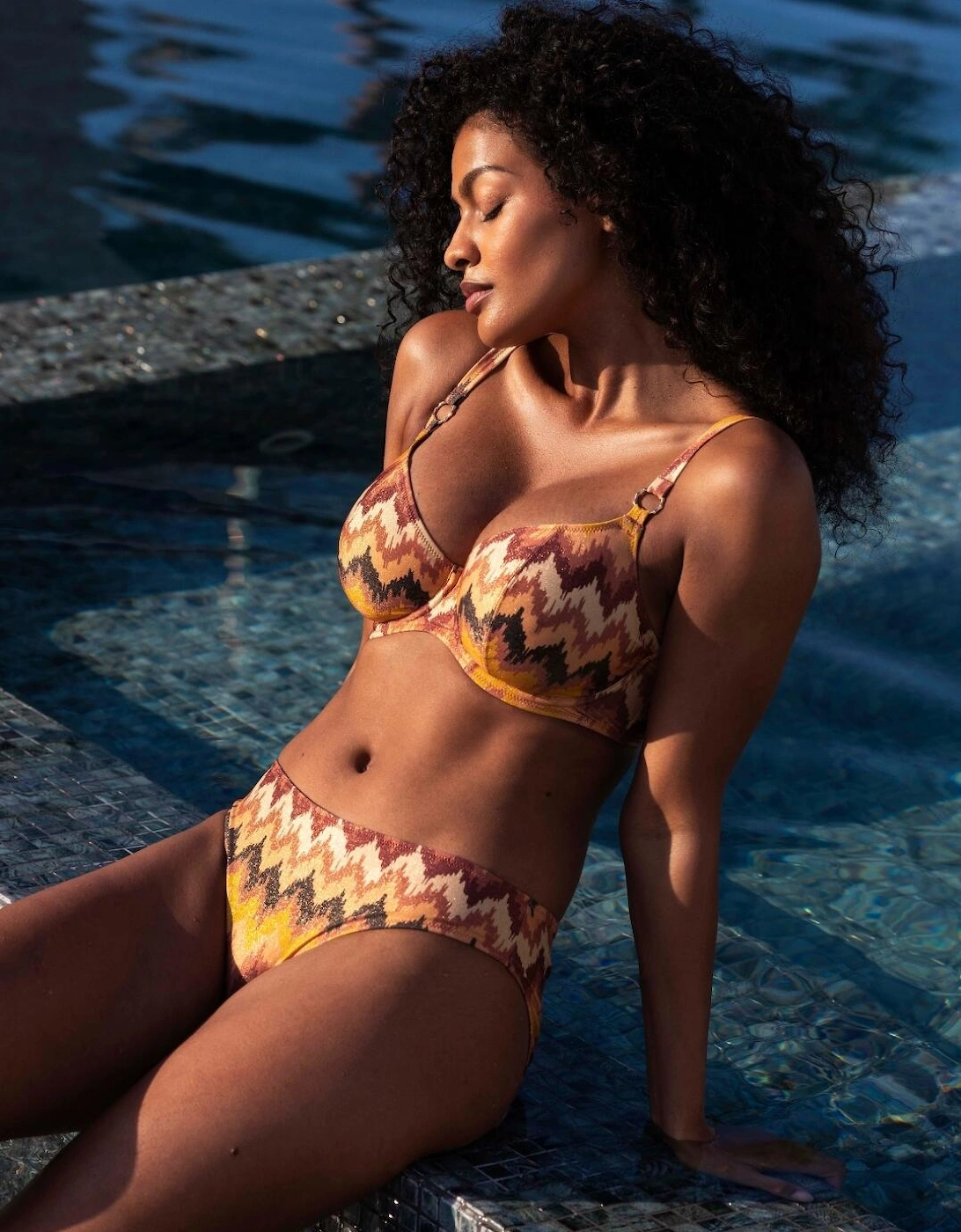 206102 Freya Arizona Wave Plunge Bikini Top